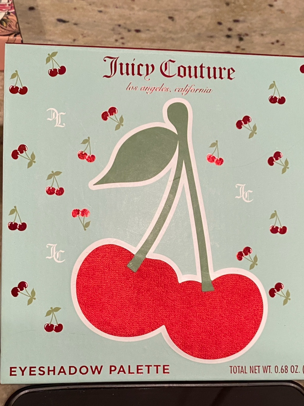 Juicy Couture Cherry Eyeshadow Palette - 16 shades NWT - Picture 2 of 3
